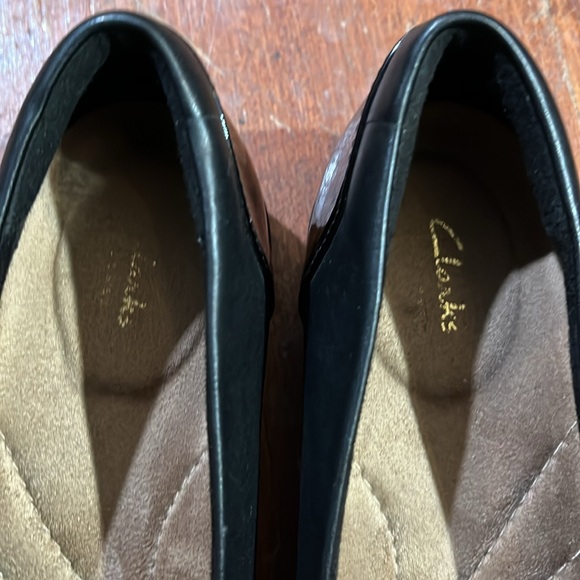 🌻3/$15🌻 Clark’s shoes - Picture 10 of 10